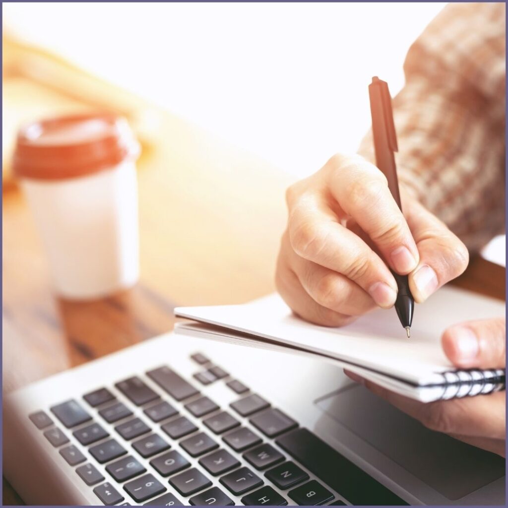 taking notes in an online course